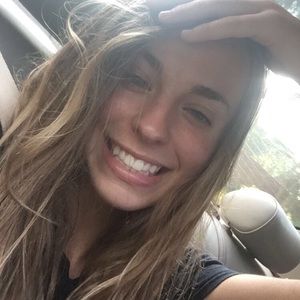 Meet your Posher, Phoebe